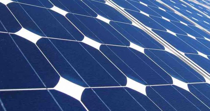 Moduli solari innovativi, le serre funzionano con la propria energia