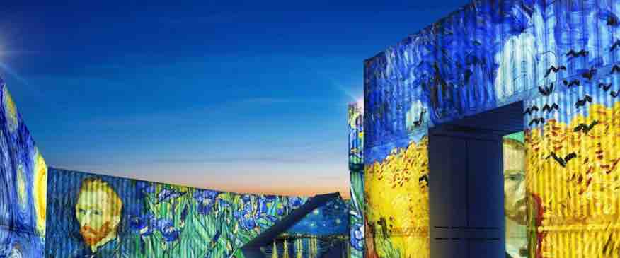 Nuova Zelanda, I dipinti di Van Gogh su container giganti