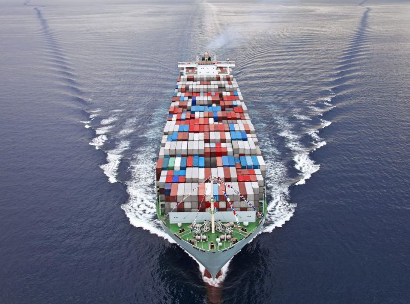 Aumentano tariffe trasporto marittimo commerciale dopo attacchi pirati Mar Rosso