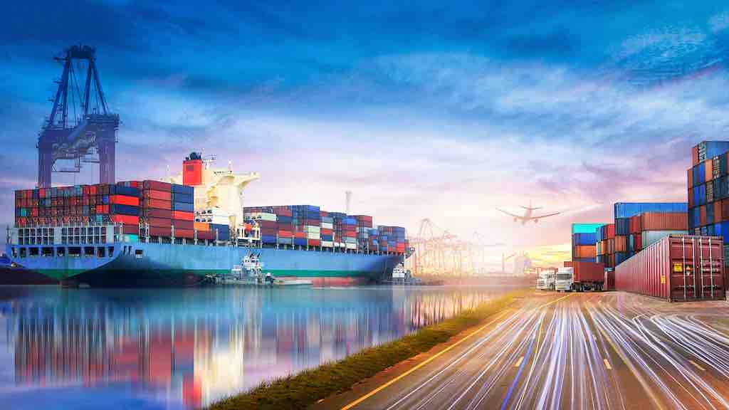 Cina, Container: I principali porti registrano una crescita del throughput