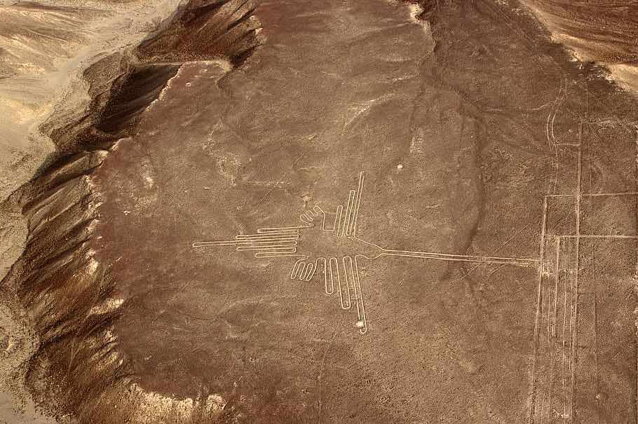 Perù – Nazca, ricercatori scoprono oltre 100 disegni antichi